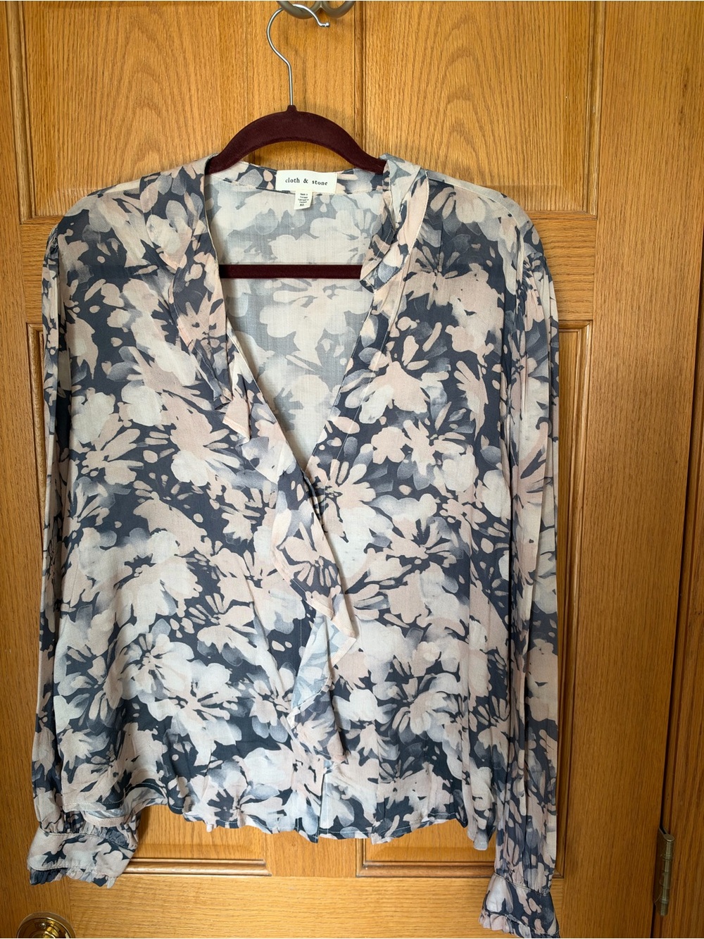 Cloth & Stone Ruffle Placket Blouse XL